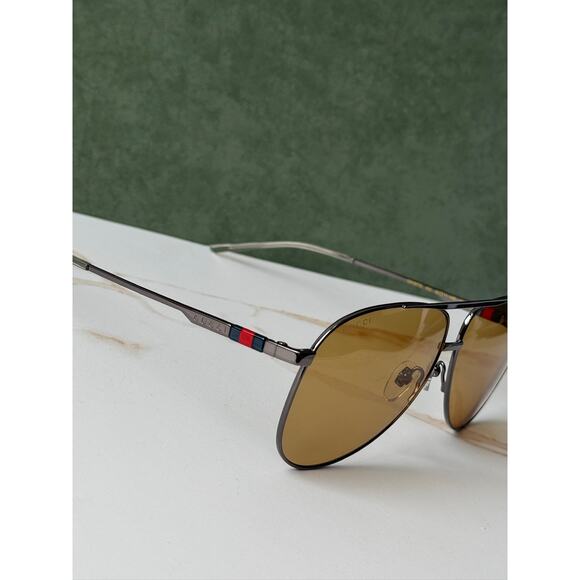 NEW Gucci GG1677S Silver Yellow Tint Lens Aviator Sunglasses